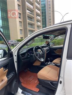 تۆیۆتا فۆرچێنەر